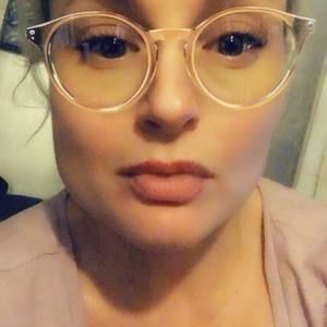 Meet your Posher, Genevieve